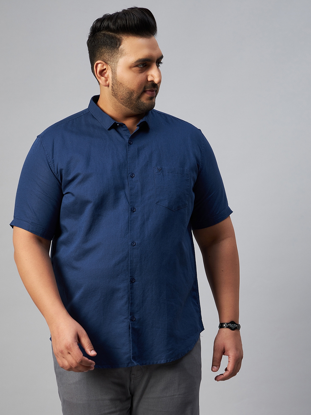 SHOWOFF Plus Men's Comfort Fit Linen Navy Blue Solid Shirt