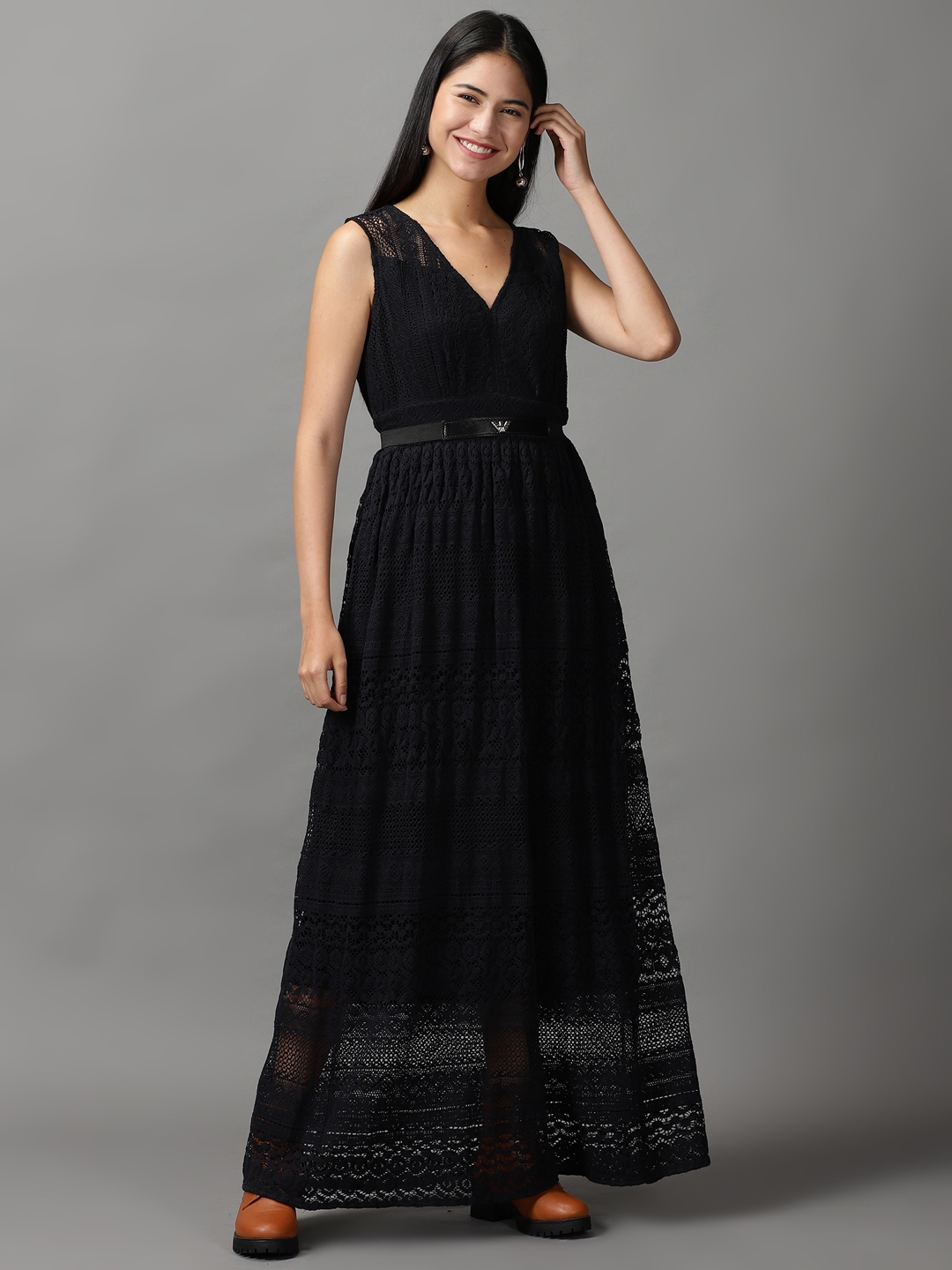 Women's Black Cotton Solid Dresses