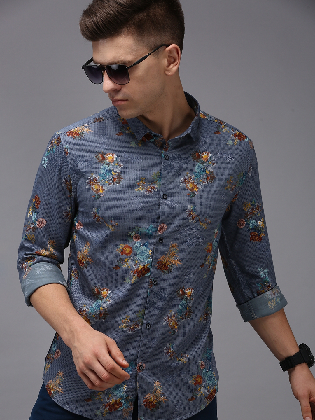 SHOWOFF Men's Blue Spread Collar Floral Comfort Fit Shirt