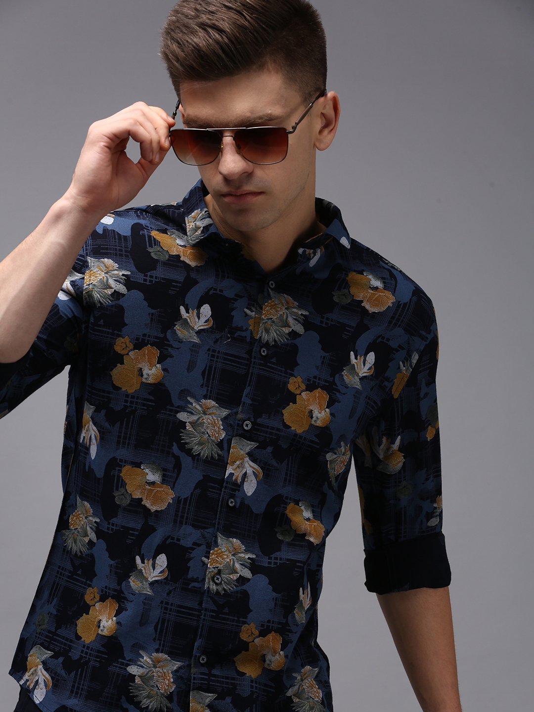 SHOWOFF Men's Navy Blue Spread Collar Floral Comfort Fit Shirt