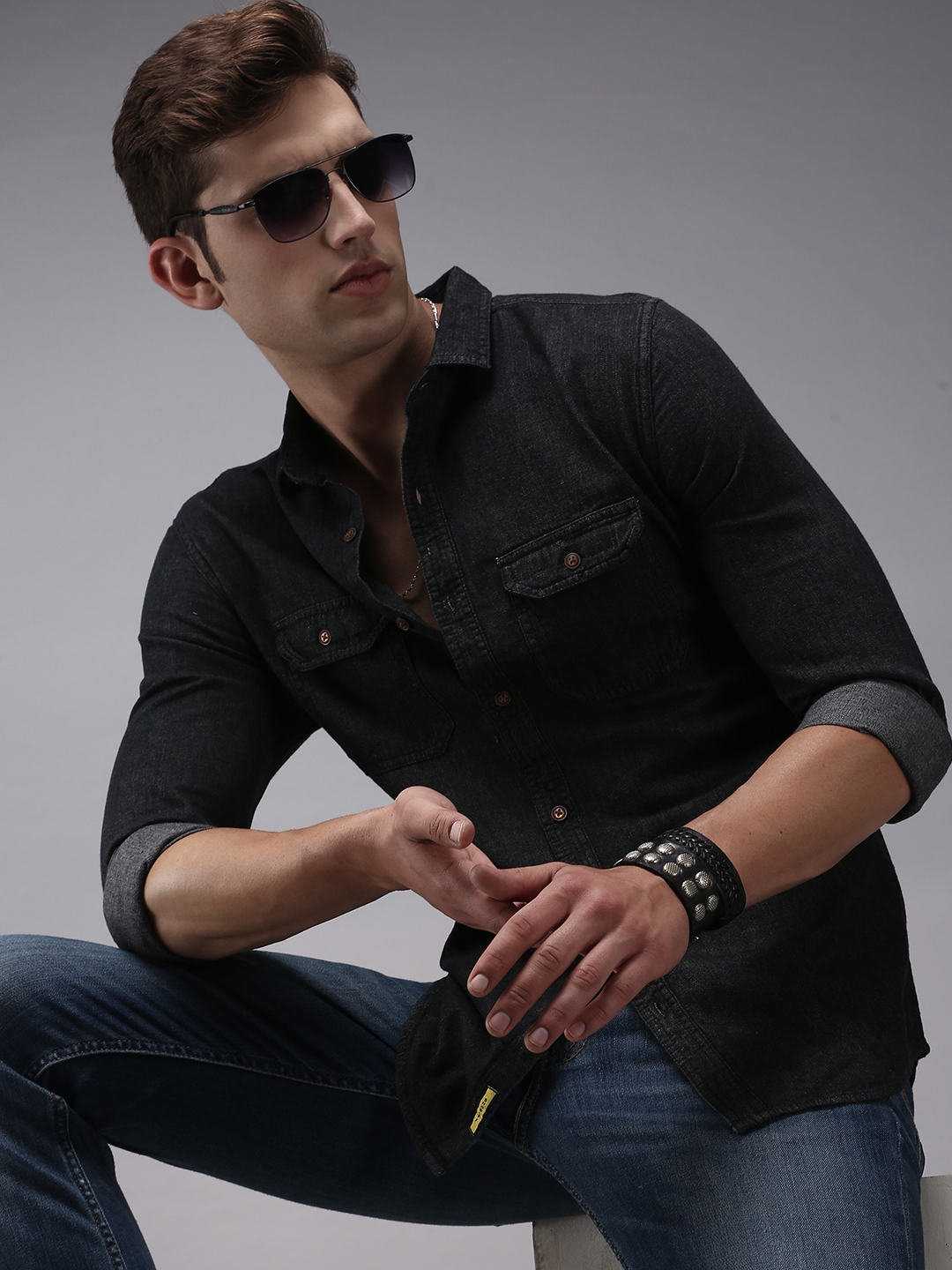 Showoff | SHOWOFF Men's Black Spread Collar Solid Classic Fit Shirt