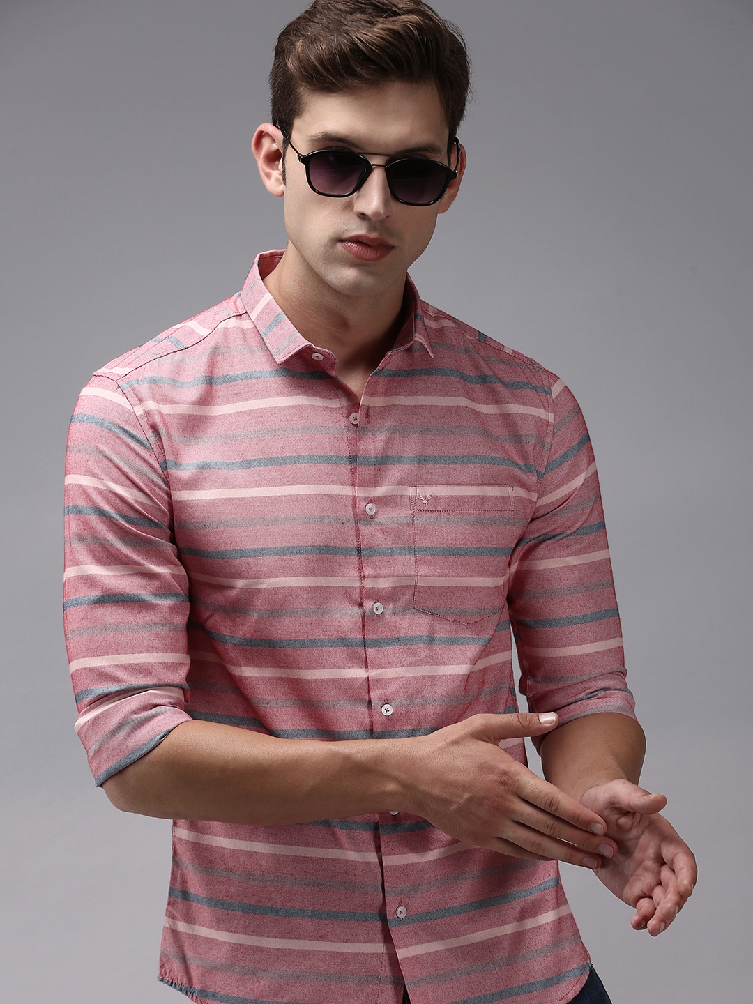 Men's Pink Cotton Striped Casual Shirts