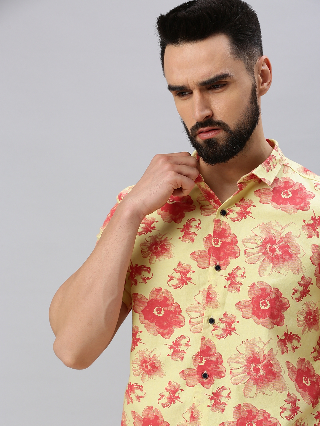 Showoff | SHOWOFF Men's Roll-Up Sleeves Yellow Floral Shirts