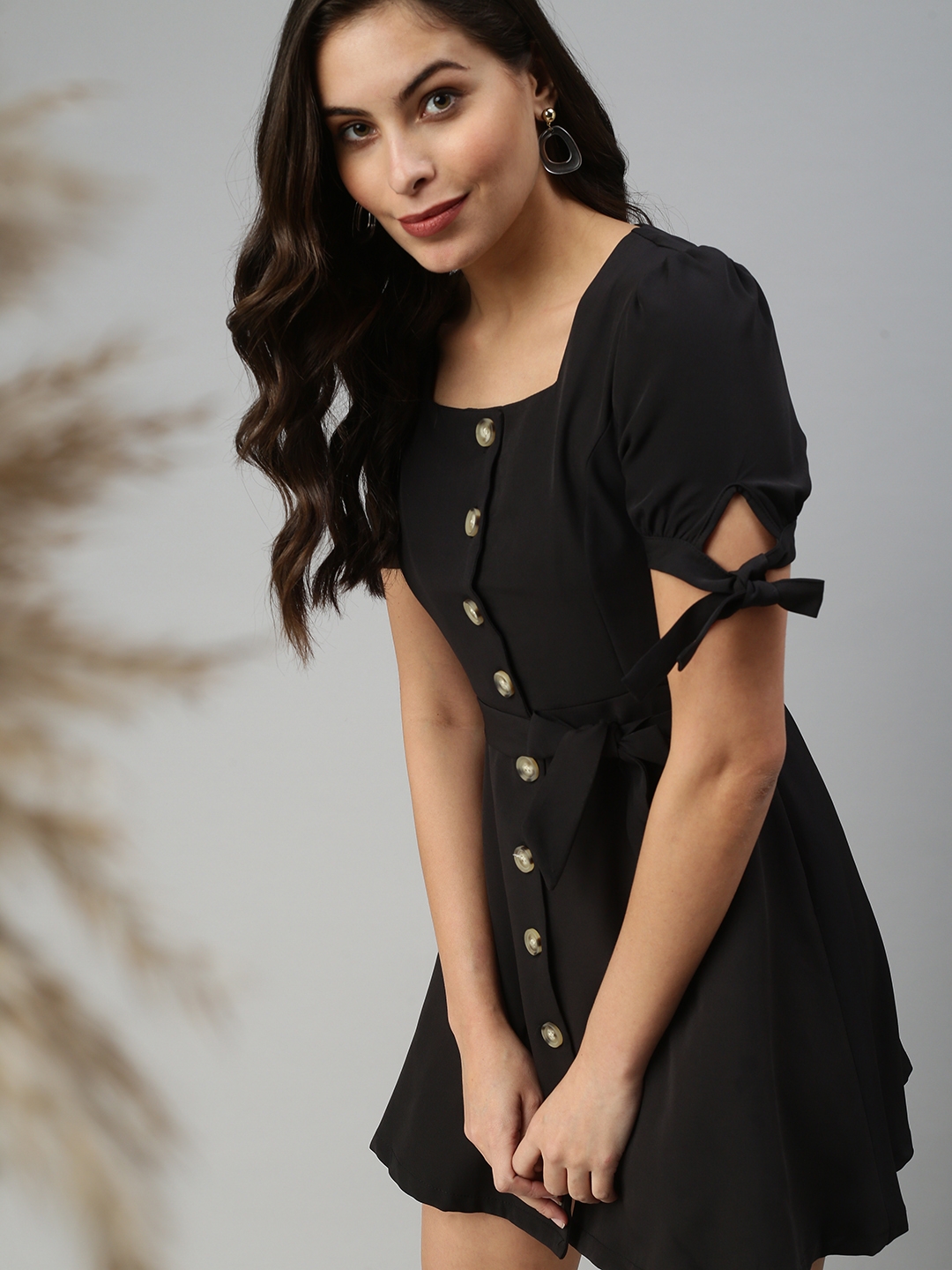 Women's Black Polyester Solid Dresses