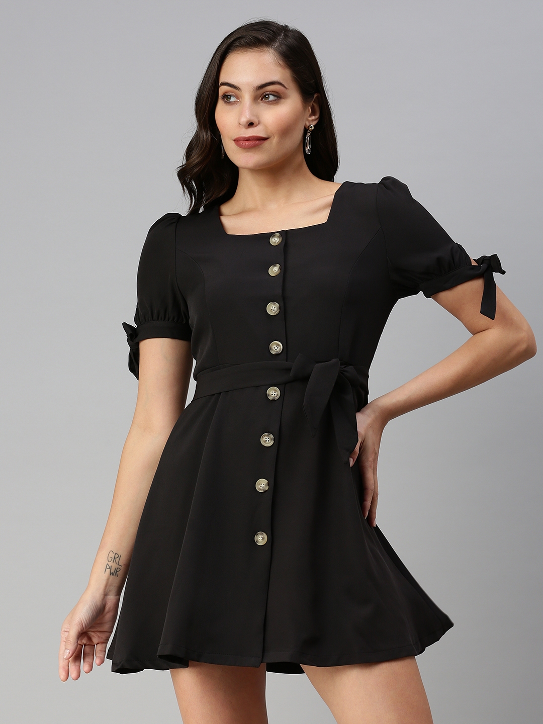 Women's Black Polyester Solid Dresses