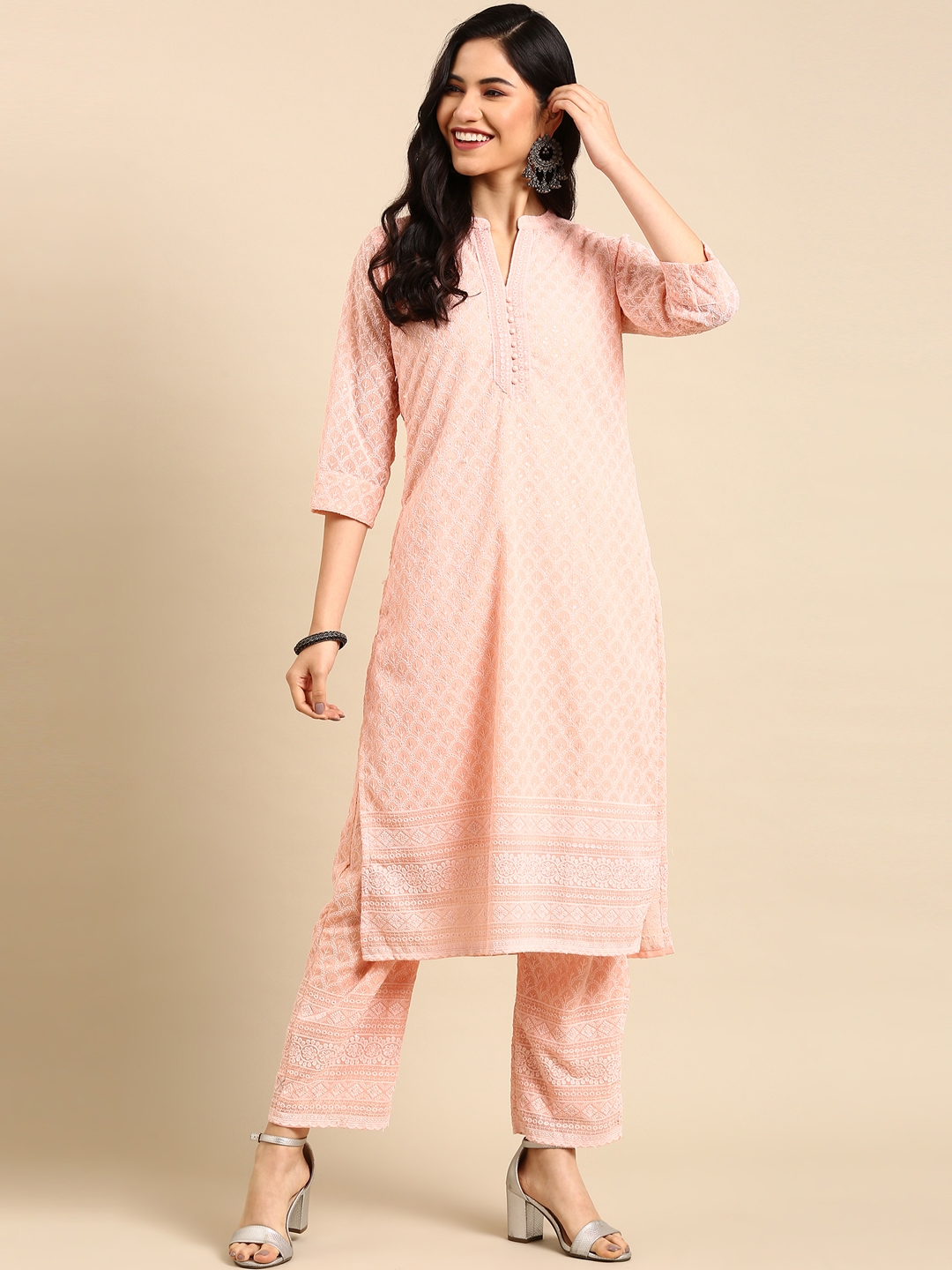 Women's Pink Georgette Embroidered Comfort Fit Kurta Sets