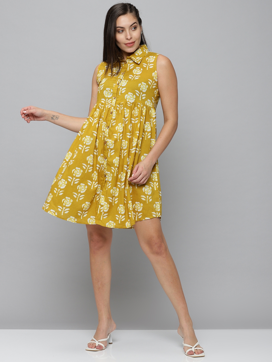 SHOWOFF Women's Shirt Collar Yellow A-Line Printed Dress