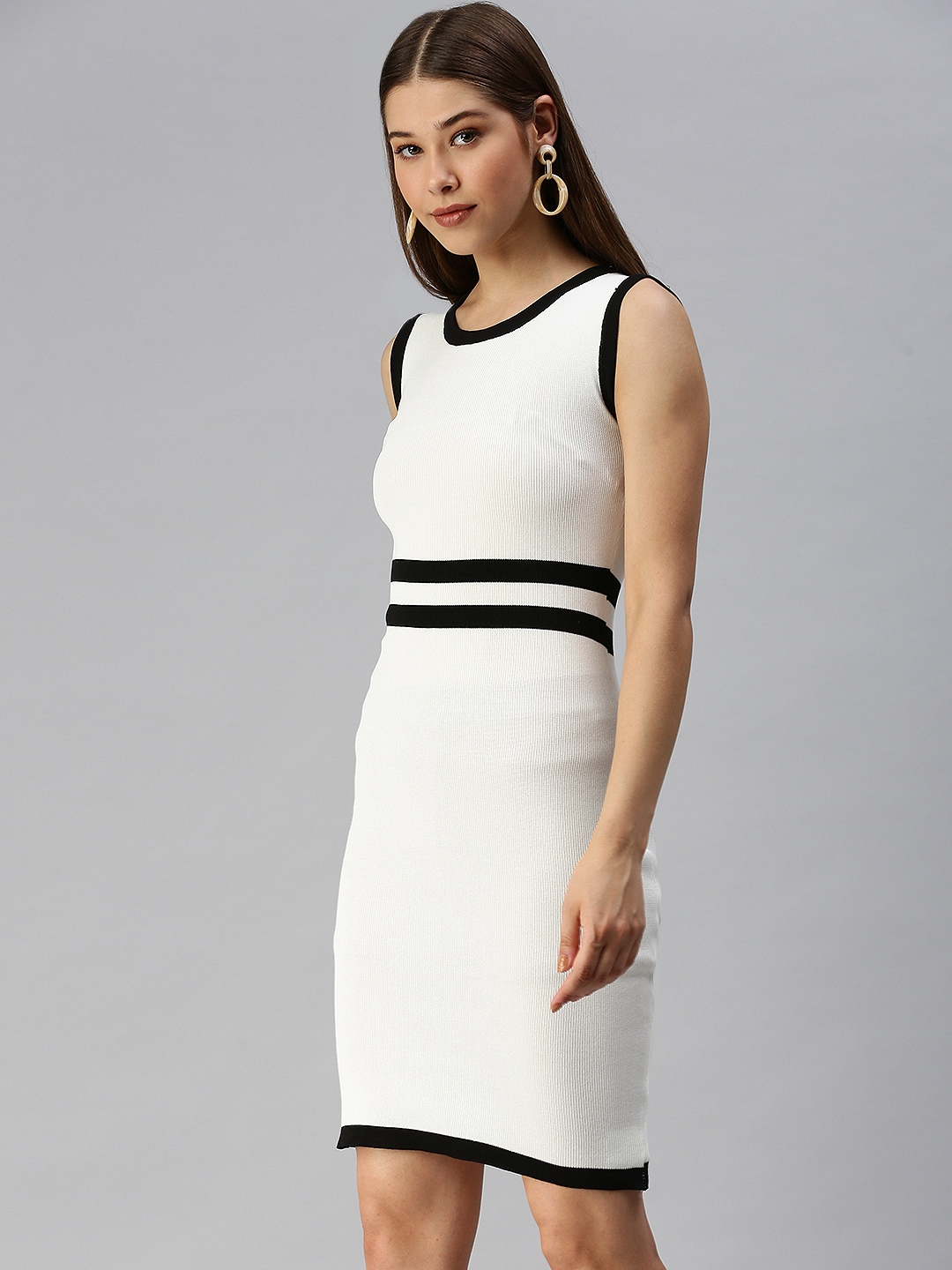 Women's White Synthetic Solid Dresses
