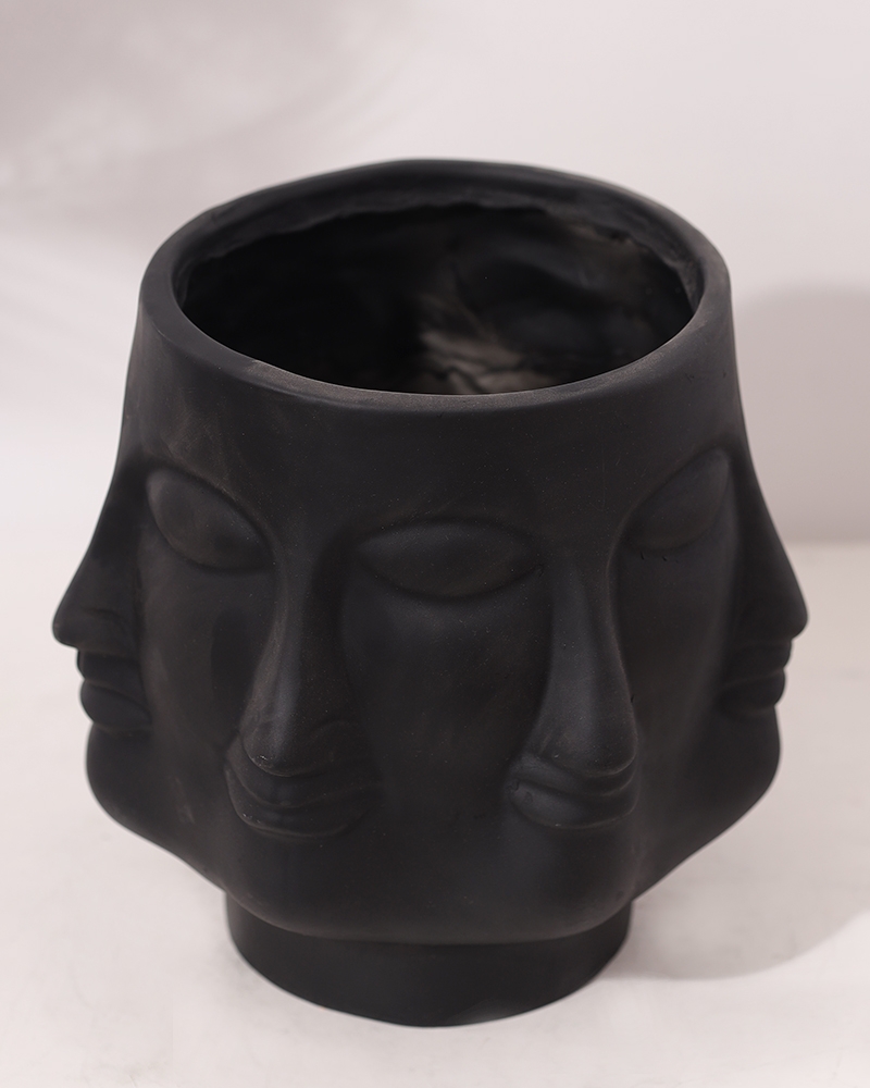 Order Happiness Face Shape Black Small Flower Planter Pot for Home Decoration