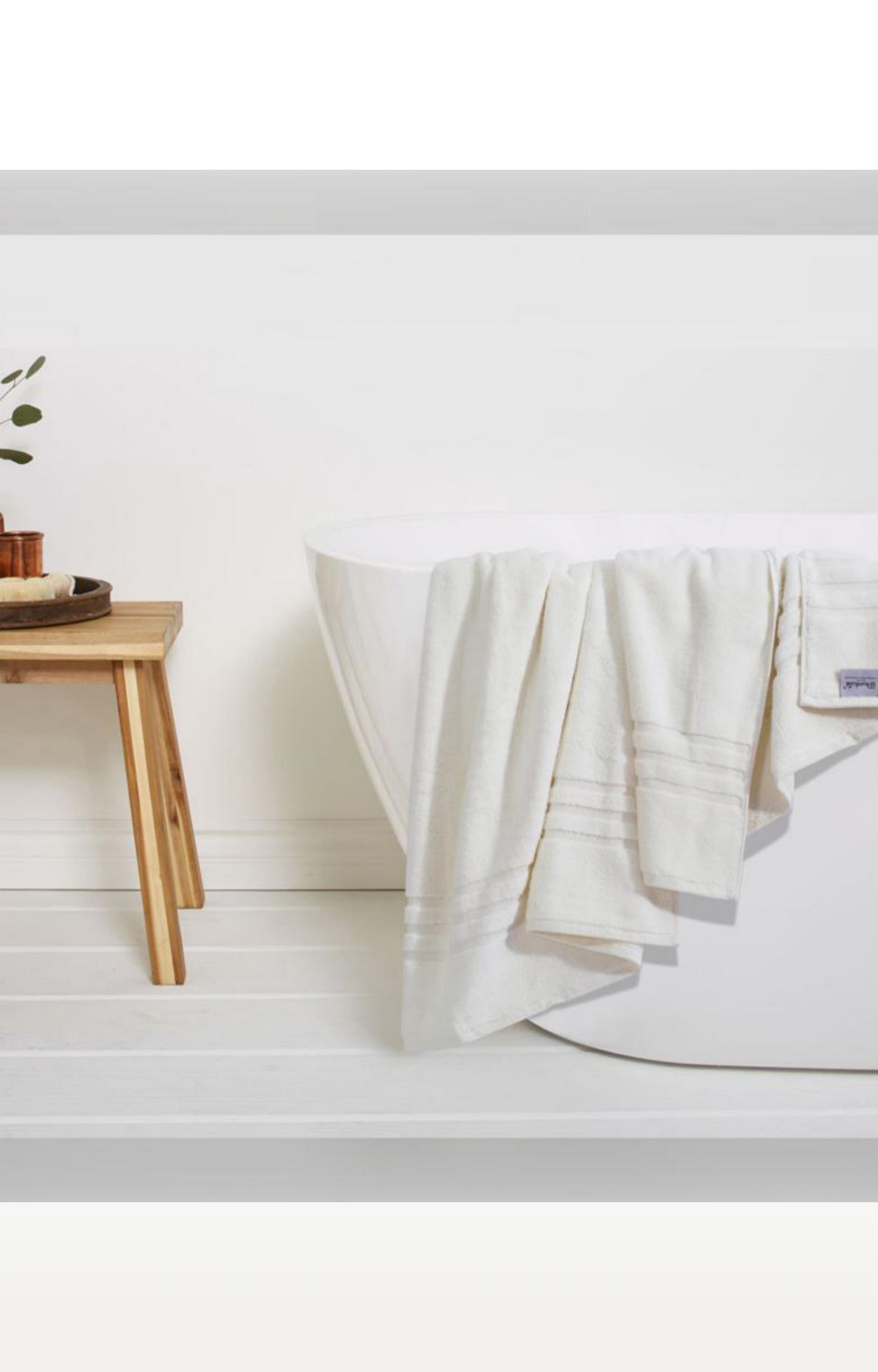 Sita Fabrics | Sita Fabrics Premium Cotton Super Soft Zero Twist Yarn Very Airy 600 GSM Bath Towel - Off White - (24x48 Inch)