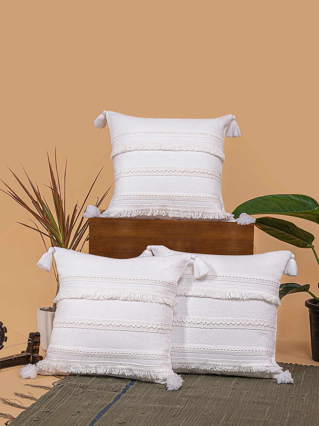 ANWYN | Pack of 3 White lace detailed cushion cover