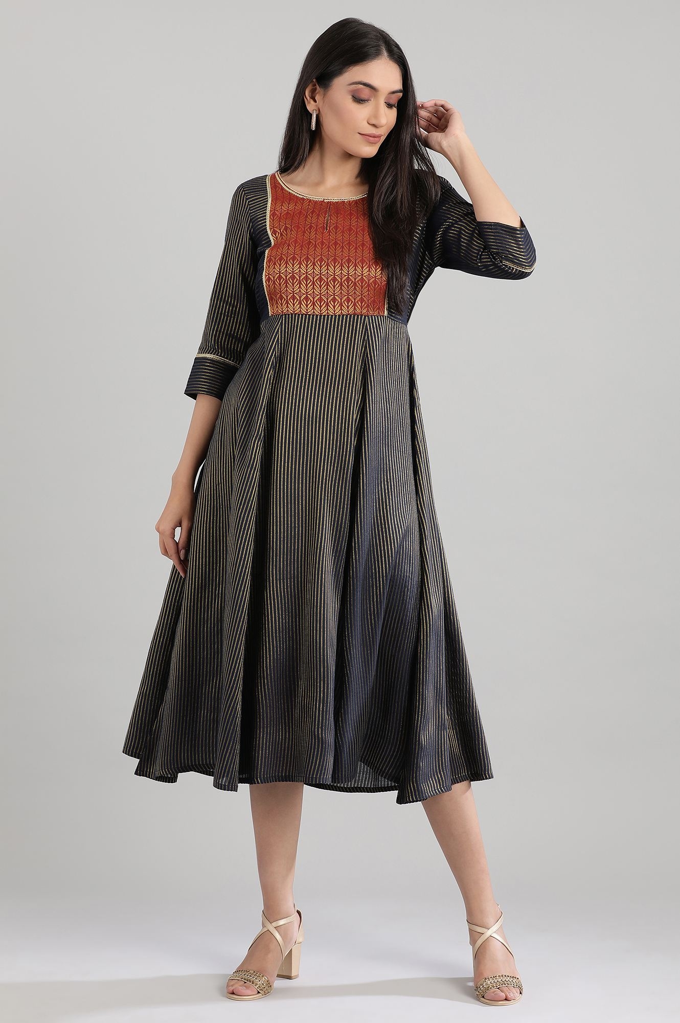 Aurelia | Navy Round Neck Printed Flared Dress