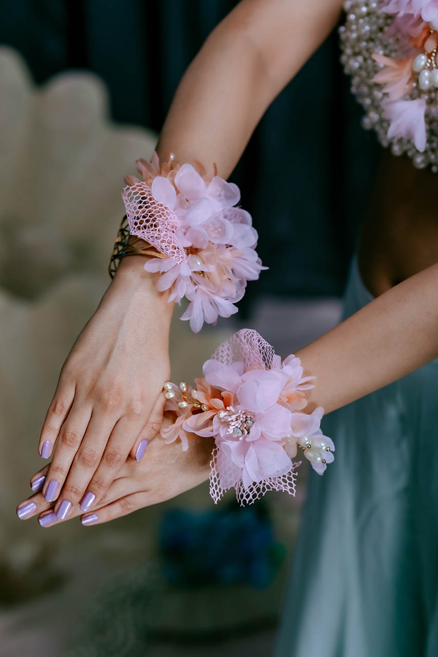 Pastel flowers corsages with kada