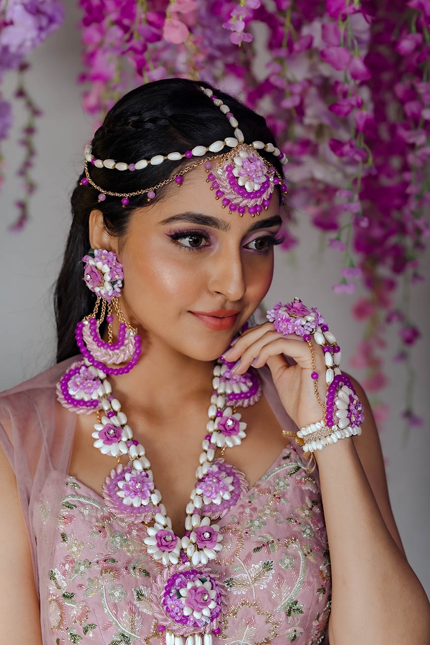 Tagarkali set with purple flower & pearls