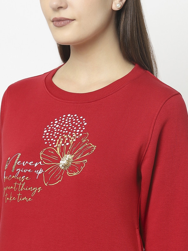 Crimsoune Club Women Red Pull-Over Style Sweatshirt with Graphic Print 