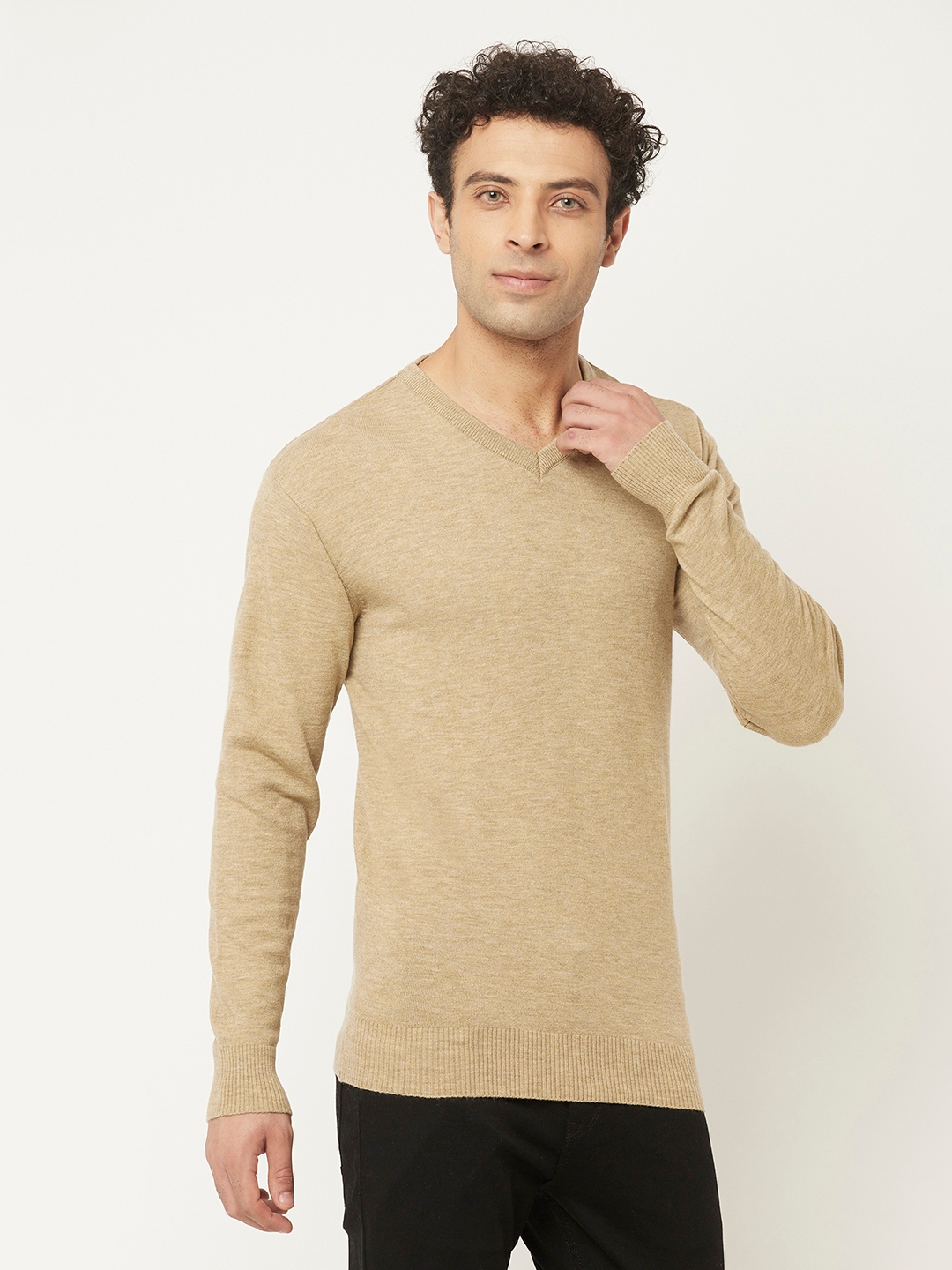 Crimsoune Club Men Beige Sweater with Melange Texture