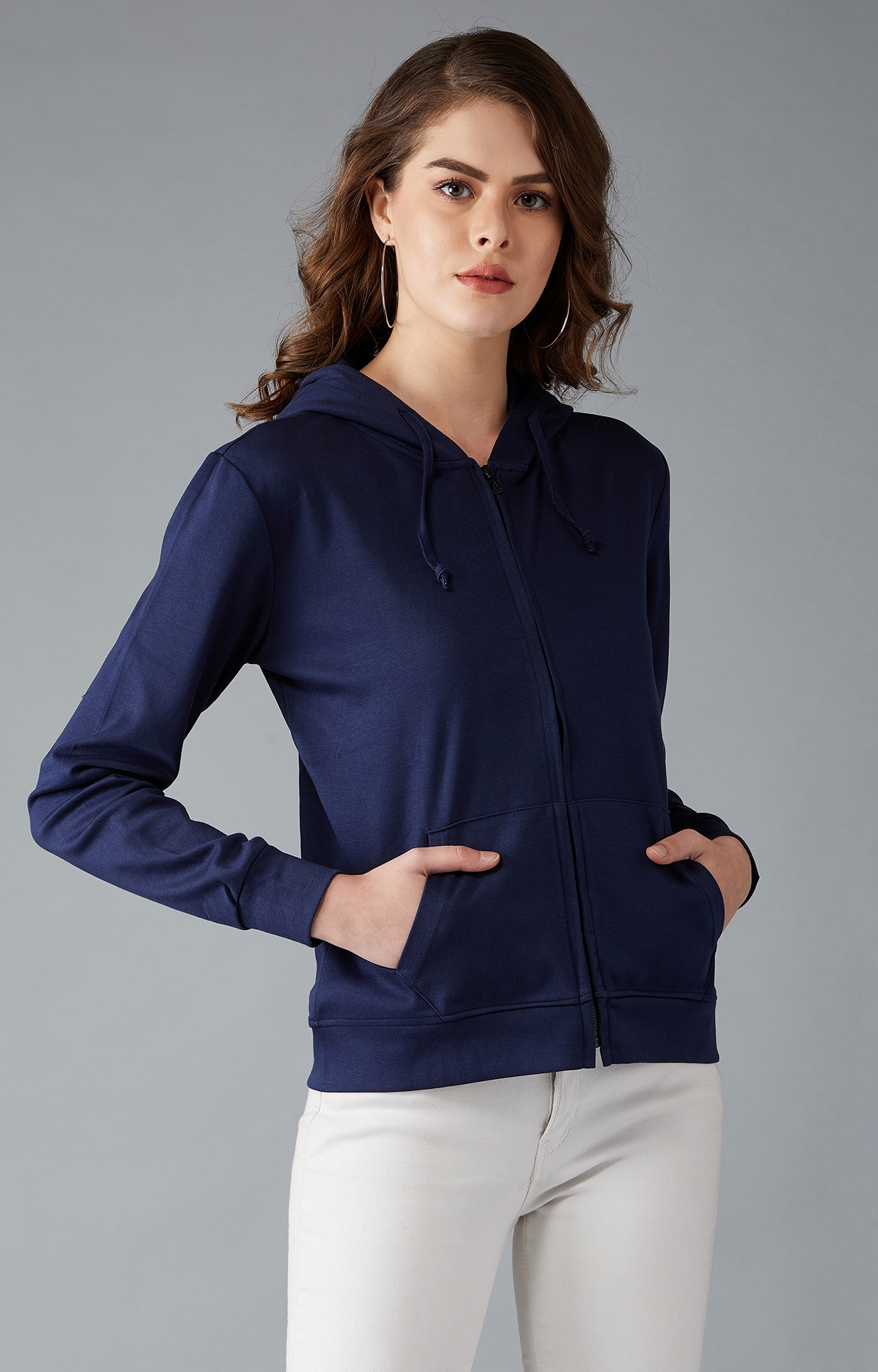 Dolce Crudo | Women's Navy Blue Round Neck Full Sleeve Solid Hooded Sweatshirt