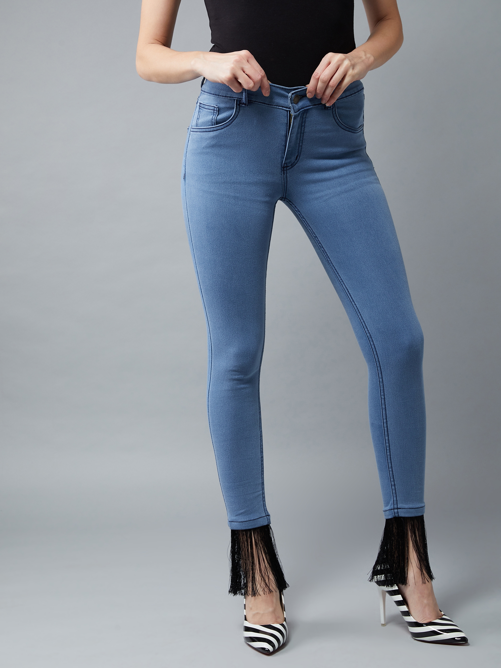 Dolce Crudo | DOLCE CRUDO Women's Light Blue Skinny Fit Mid Rise Regular Length Lace Fringes Stretchable Denim Jeans