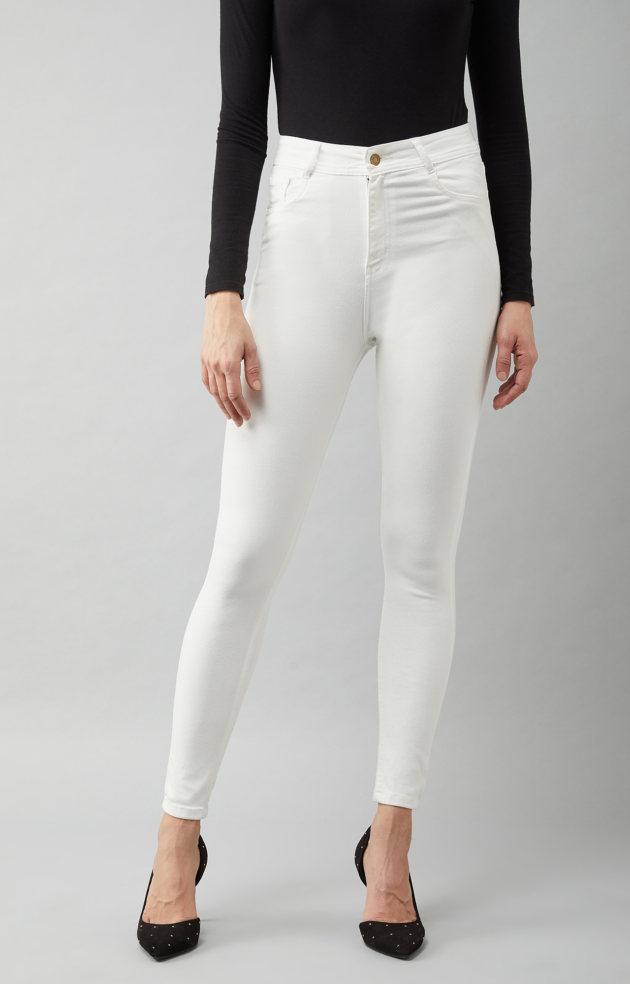 Dolce Crudo | Women's White Skinny Fit High Rise Clean Look Regular Length Bleached Denim Jeans