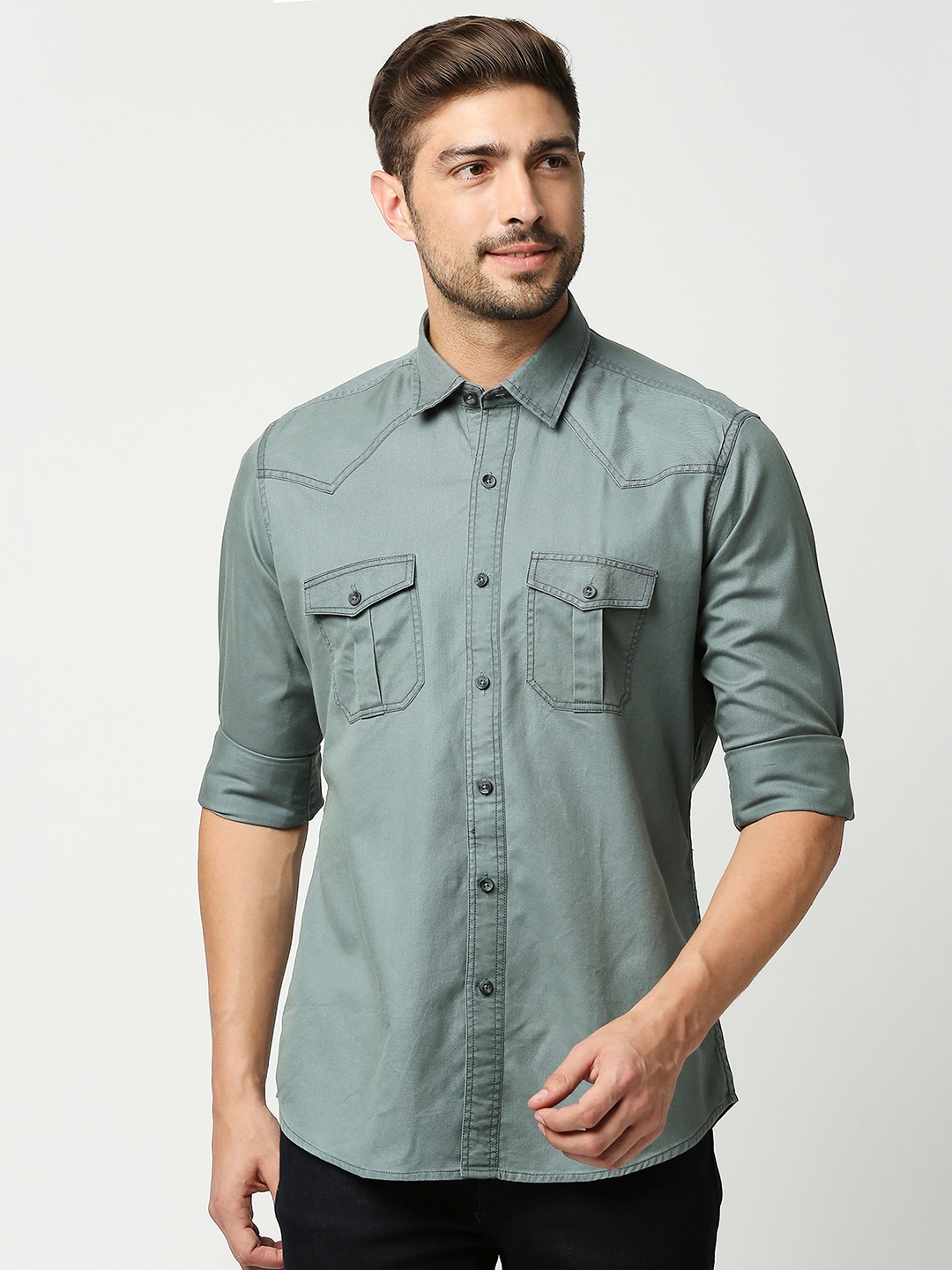 EVOQ | EVOQ's Shiny Green Full Sleeves Cotton Casual Shirt with Double Flap Pocket for Men