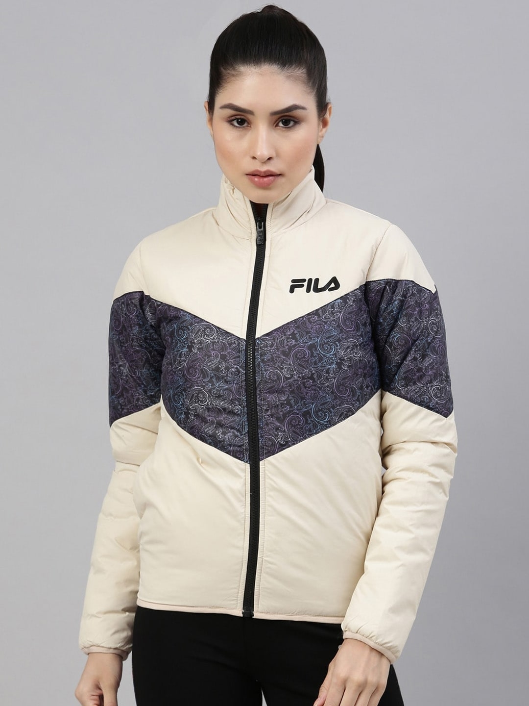 Women's White Polyester Activewear Jackets