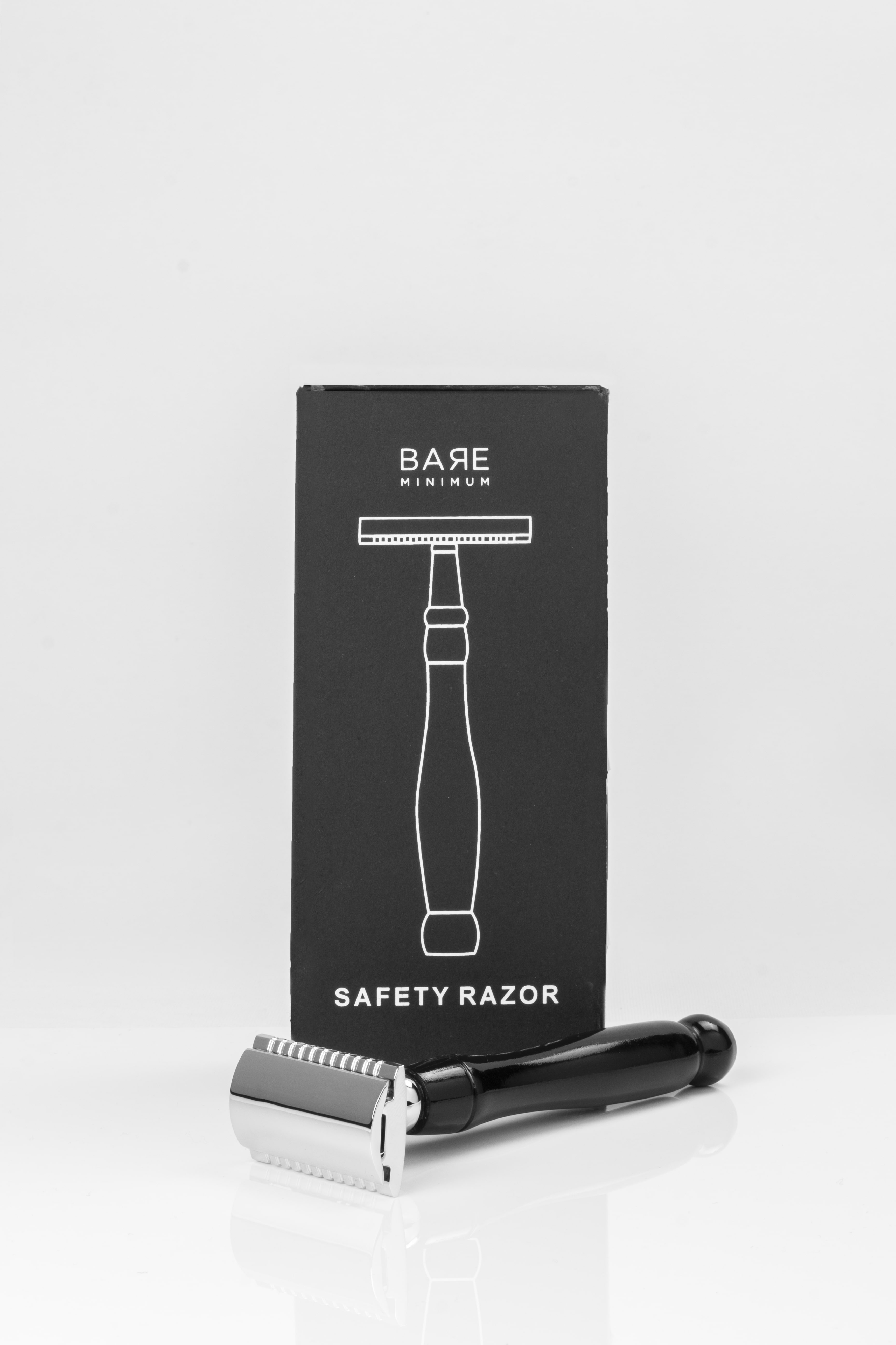 Bare Minimum shaving razor, gender-neutral, Includes 5 recyclable blades