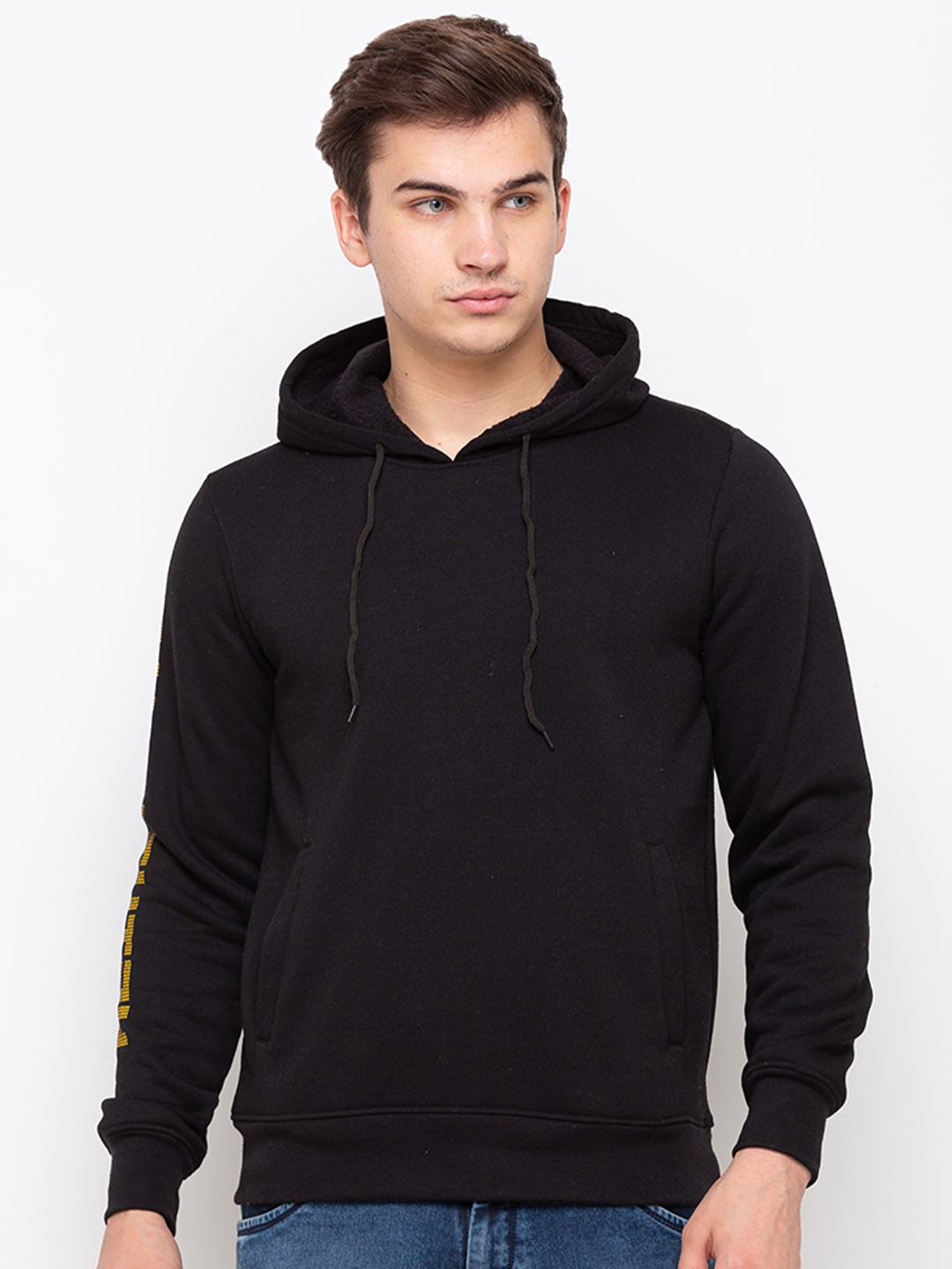 globus | Globus Black Solid Sweatshirt