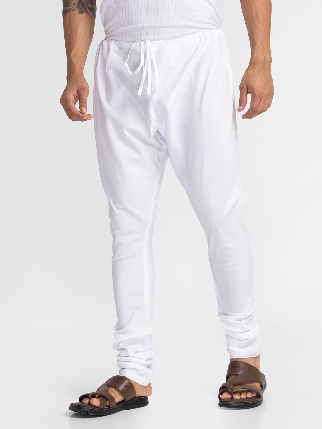 Globus White Solid Cotton Chudidaar Pyjama