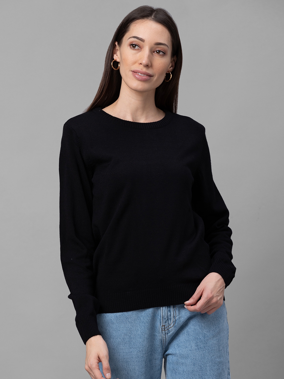 globus | Globus Black Solid Pullover Sweater