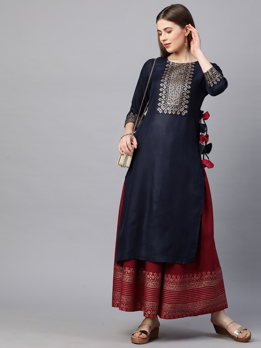 GoSriKi | GoSriKi Women's Cotton Blend Navy Blue Straight Kurta with Skirt