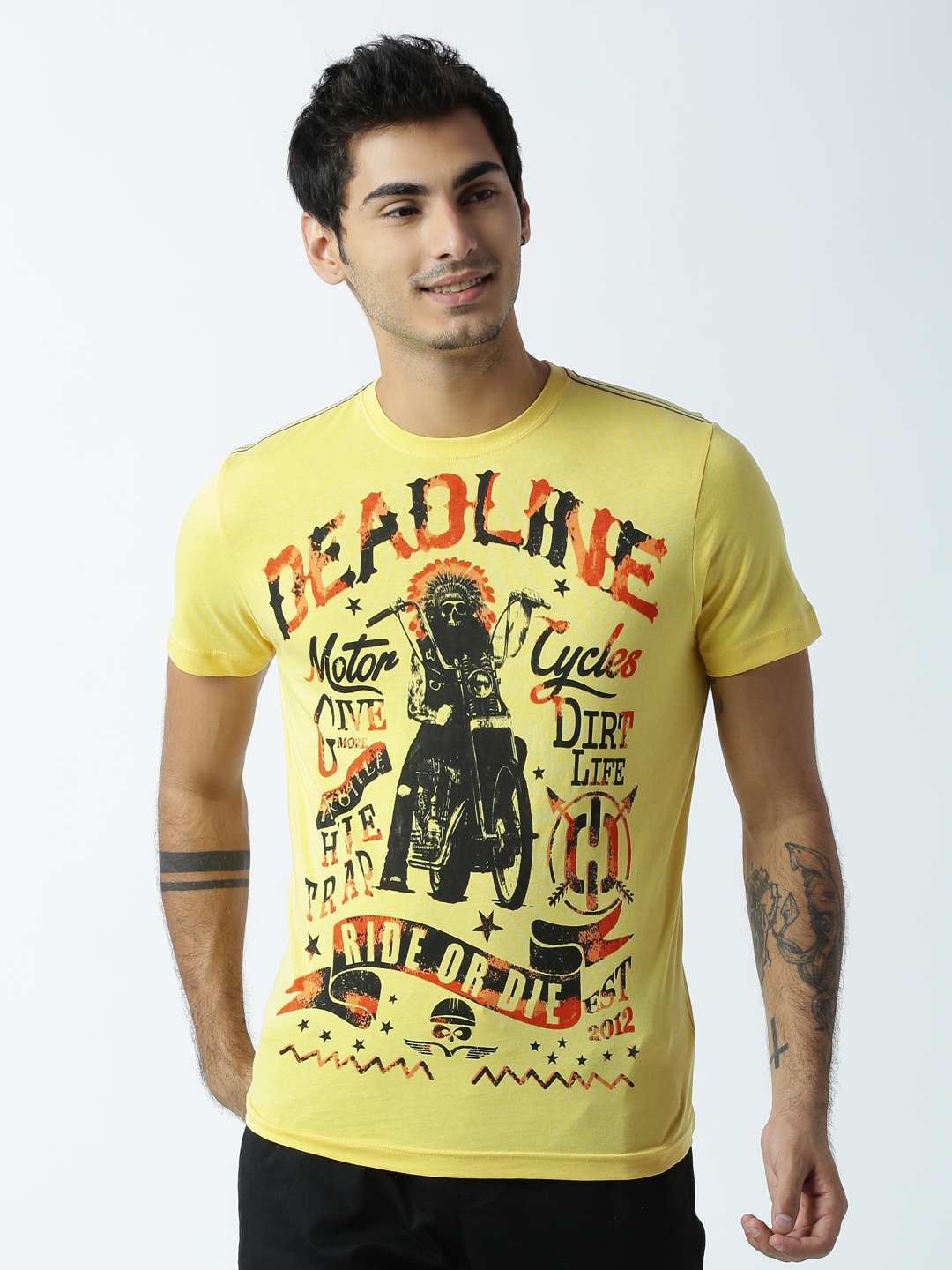 HUETRAP | Yellow Strung Together Skull Printed T-shirt