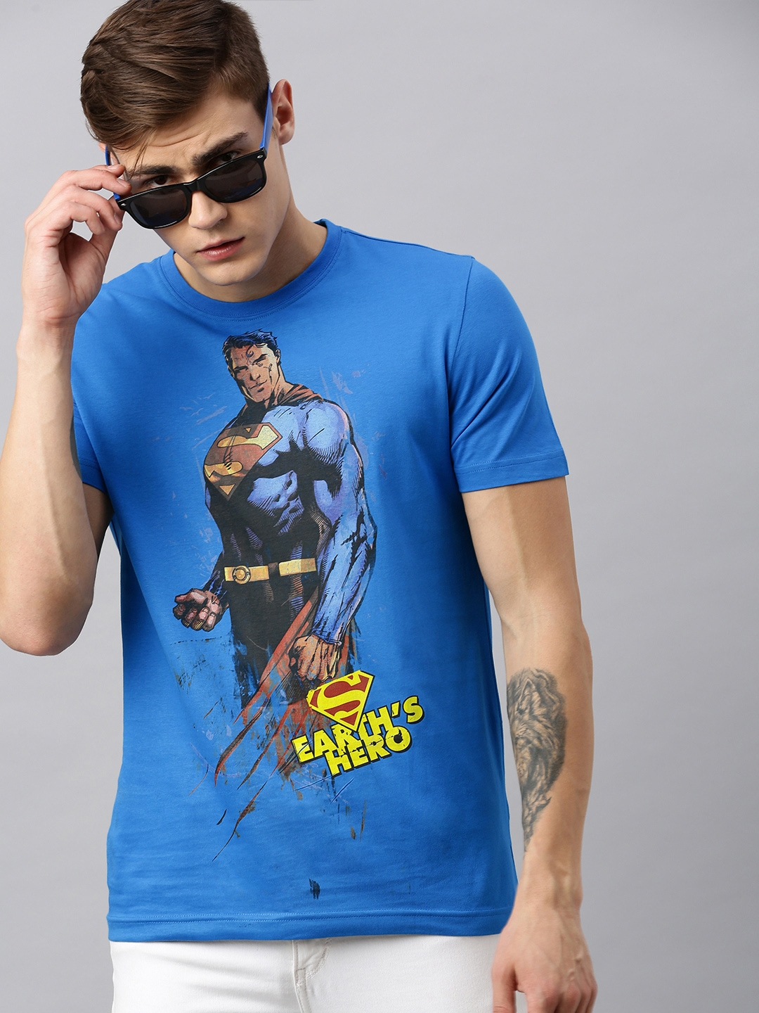HUETRAP | Superman Blue and Black Printed Rogue Round Neck T-Shirt