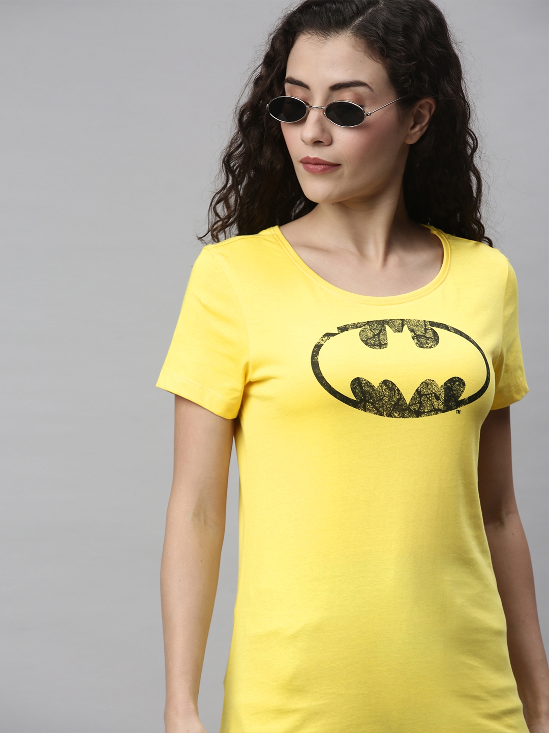 HUETRAP | Batman Yellow and Black Printed Rogue Round Neck T-Shirt