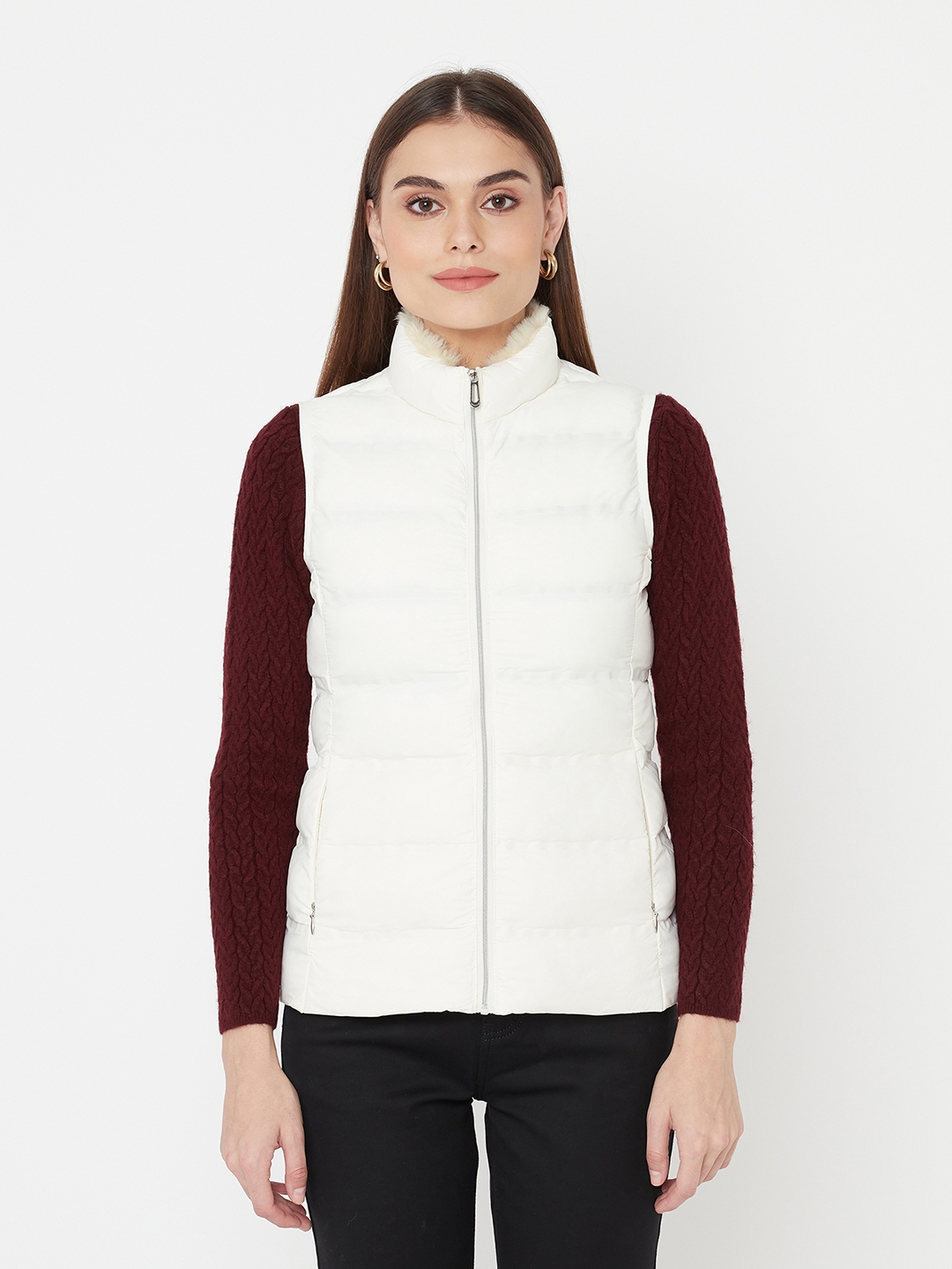 METTLE | METTLE Women White Sleevless Puffer Jacket