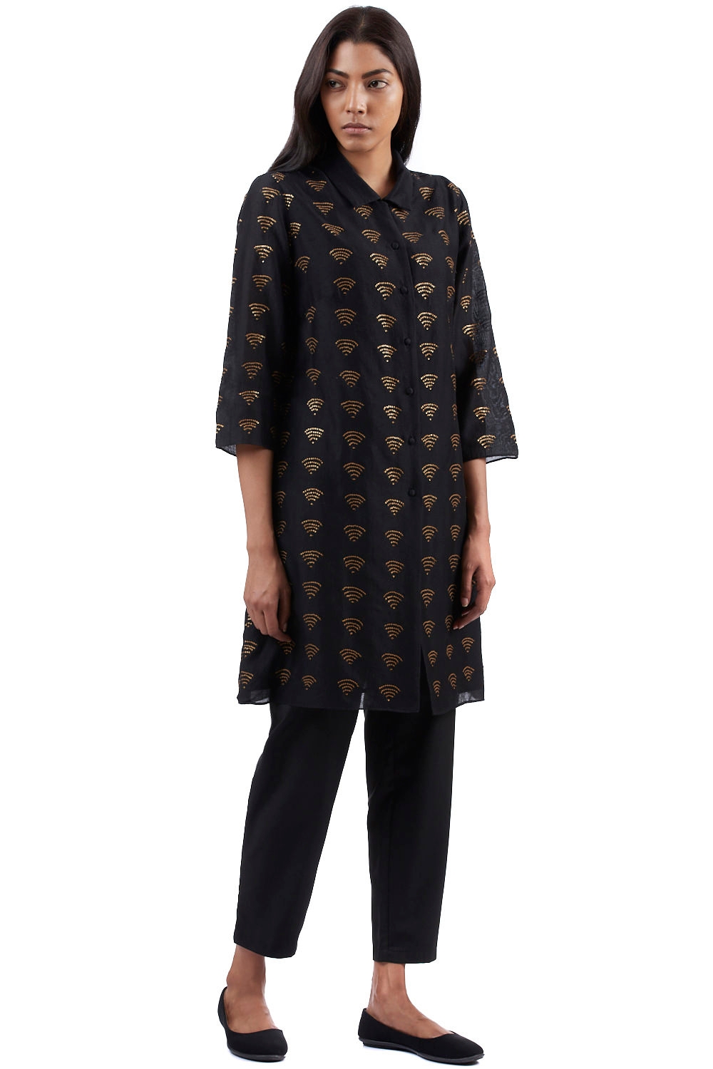 ABRAHAM AND THAKORE | Wi-Fi Sequin Embroidered Maheshwar Jacket
