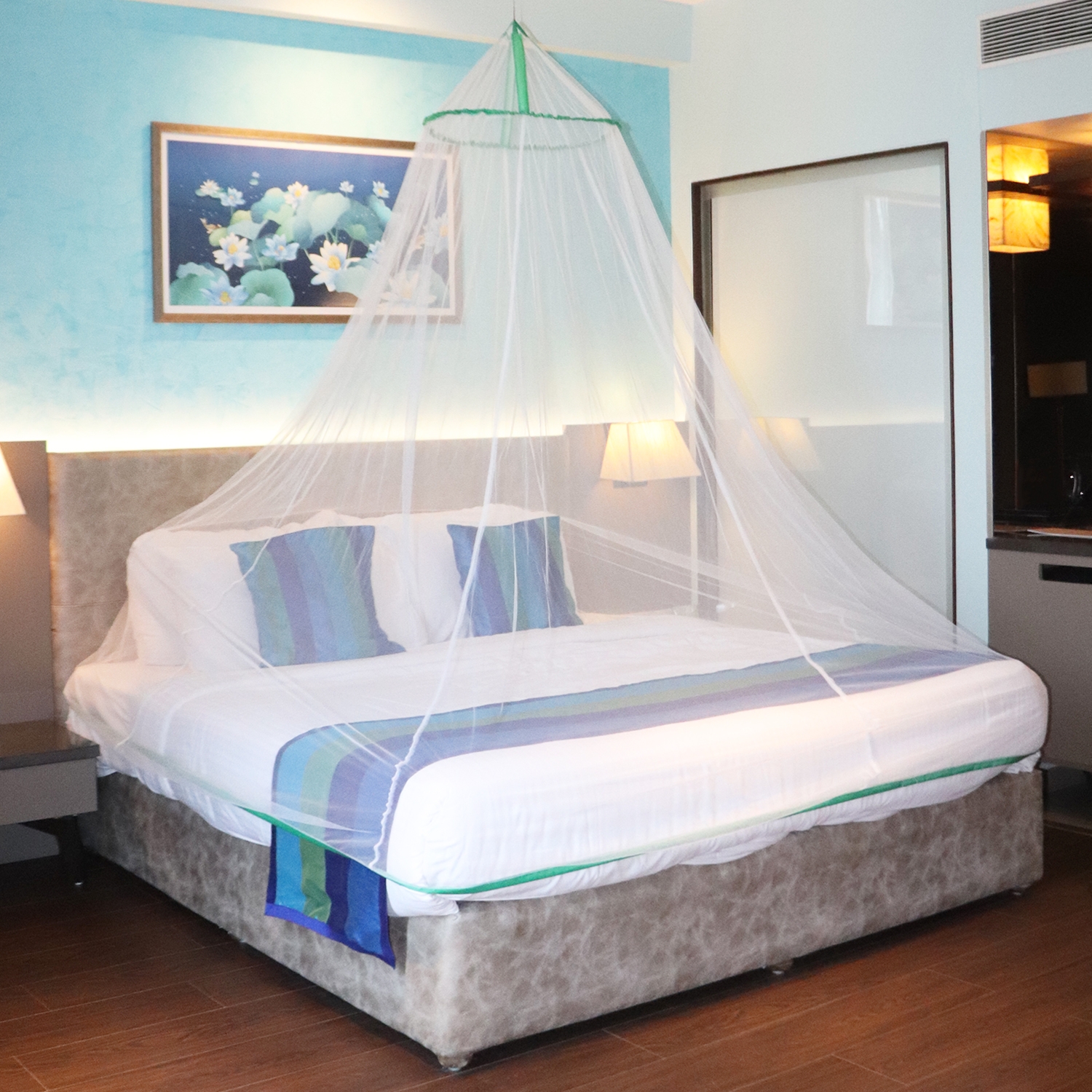 Mosquito Net for Double Bed, King-Size, Round Ceiling Hanging Foldable Polyester Net White And Green