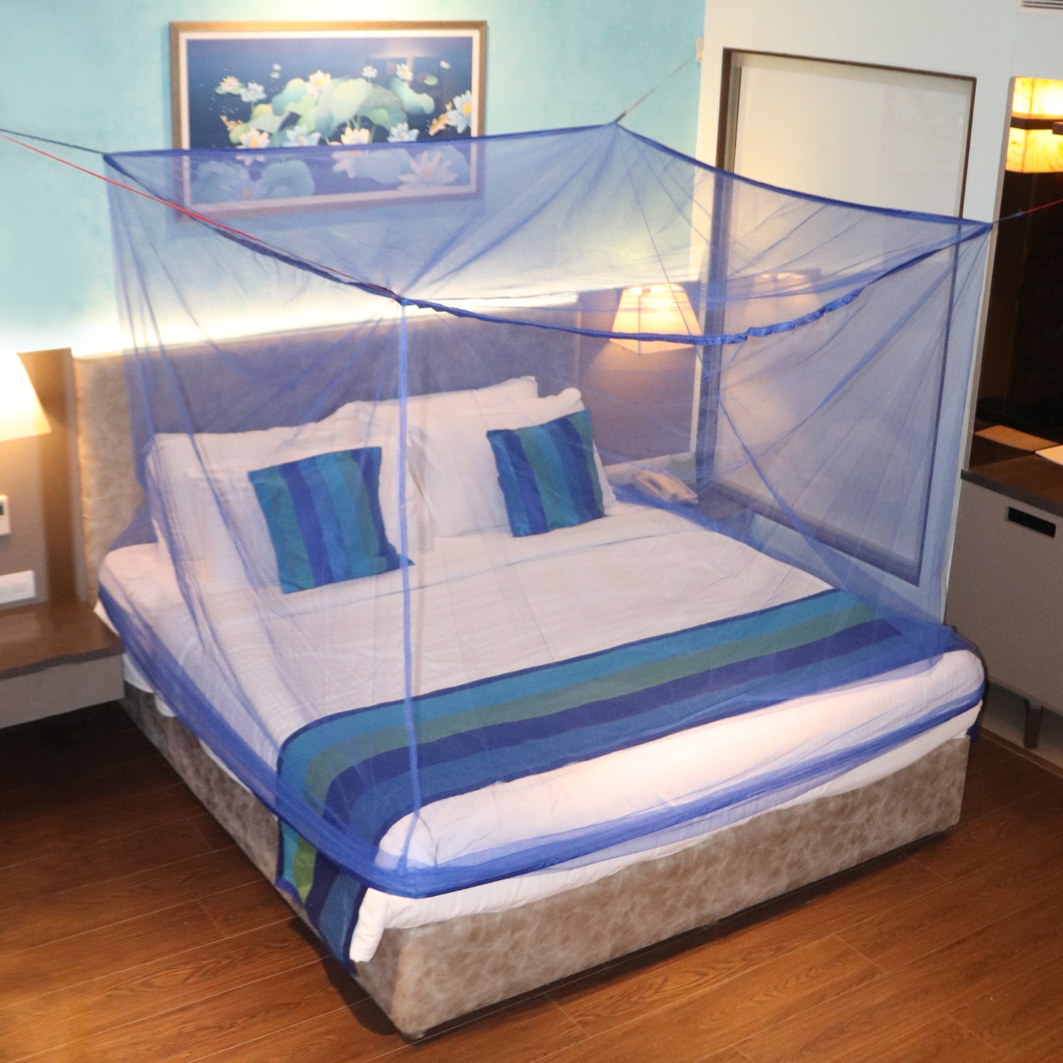 Mosquito Net for Double Bed, King-Size, Square Hanging Foldable Polyester Net Blue