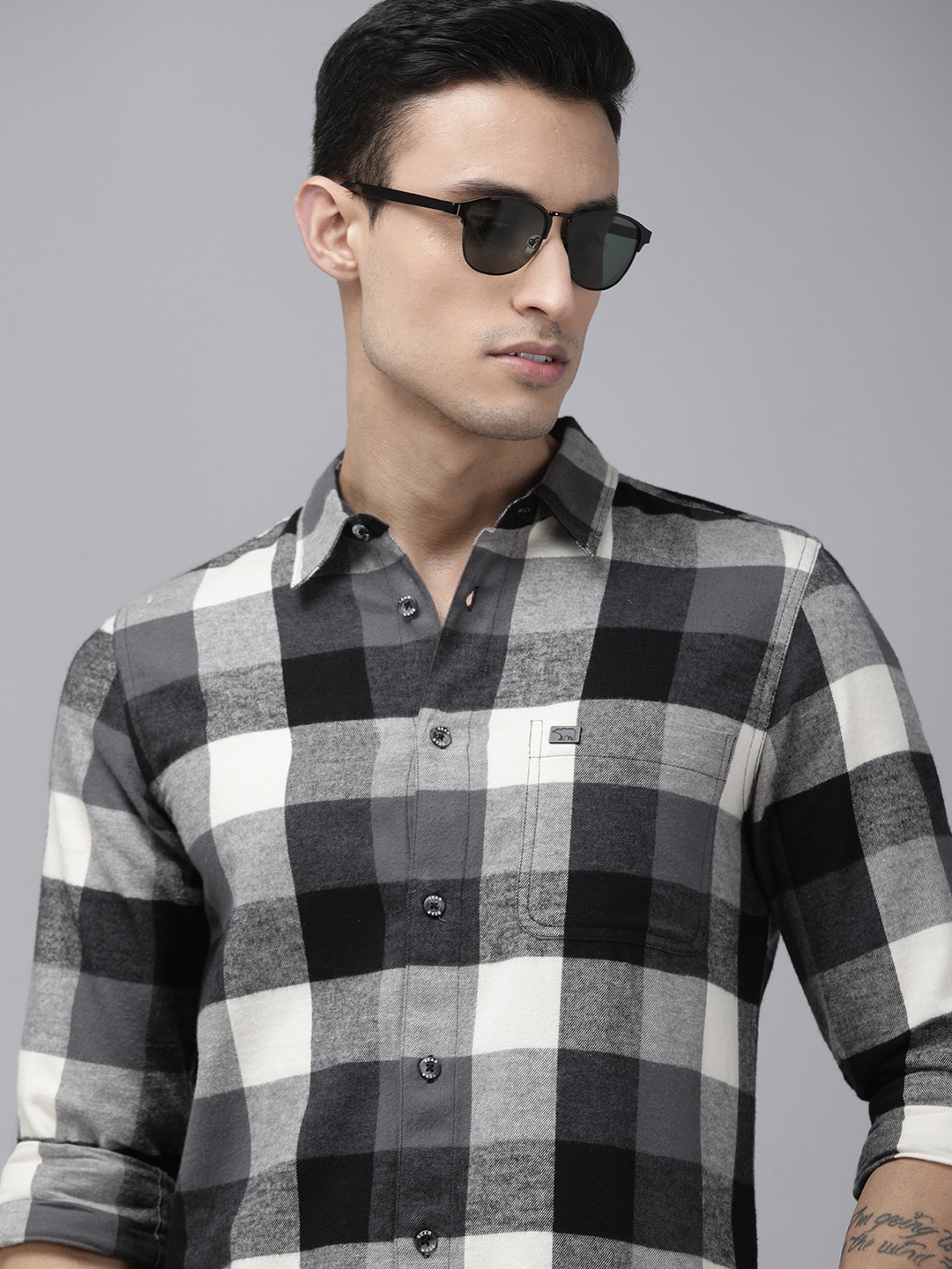 The Bear House | The Bear House Men Black & Grey Checked Slim Fit Flannel Cotton Casual Shirt