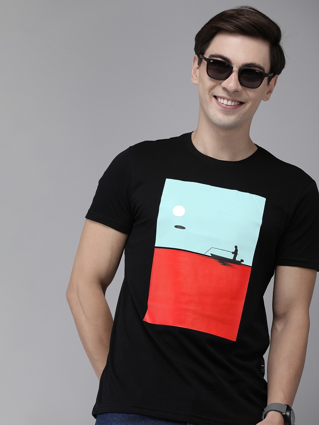 The Bear House | Men Black & Red Graphic Printed Pure Cotton Slim Fit T-shirt