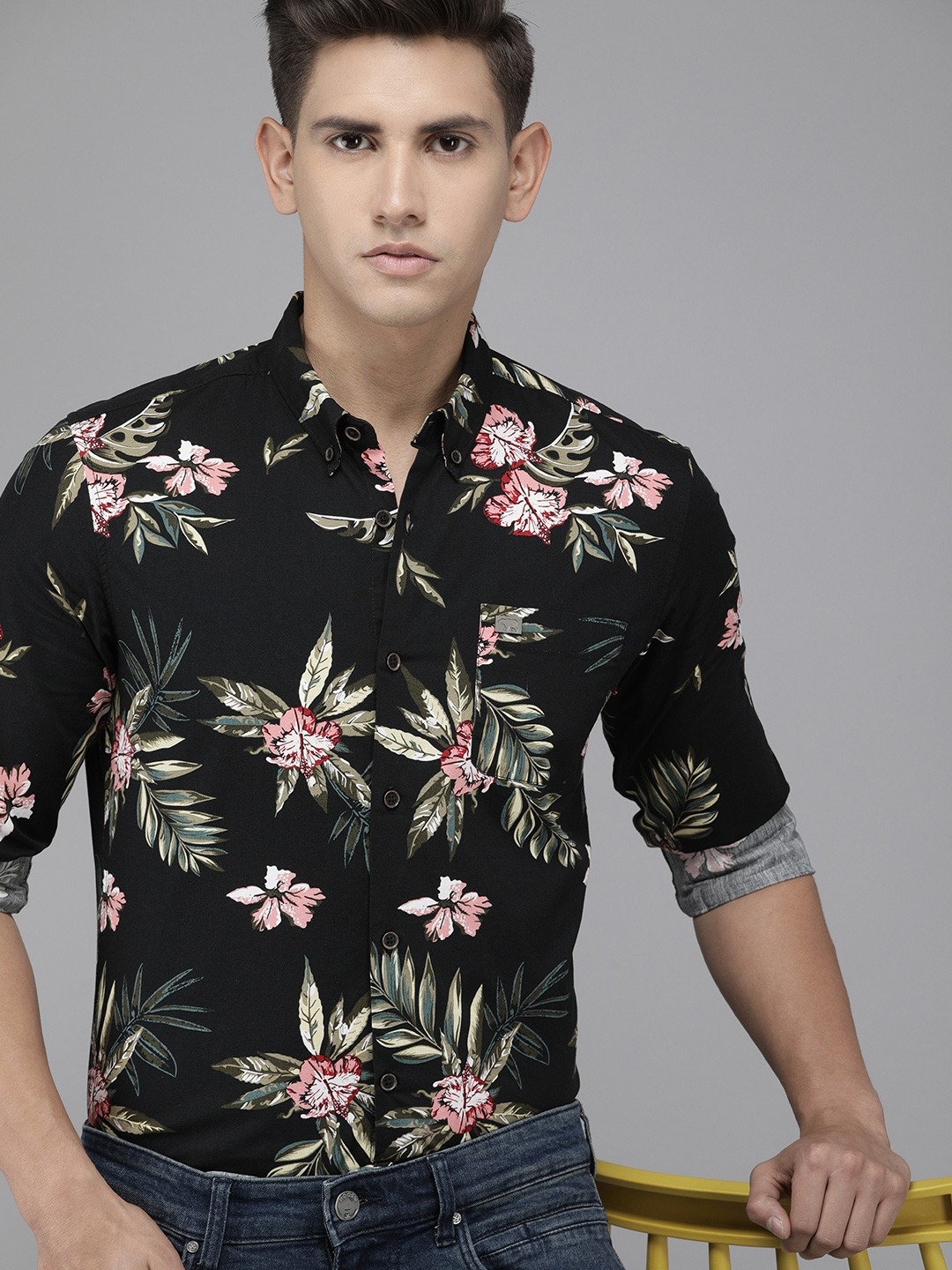 The Bear House | The Bear House Men Black Floral Printed Slim Fit Casual Shirt