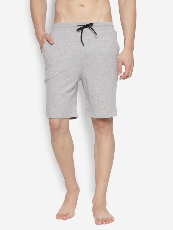 Turtle | WHITE RELAXED WASH PLAINS Essential Lower Wear