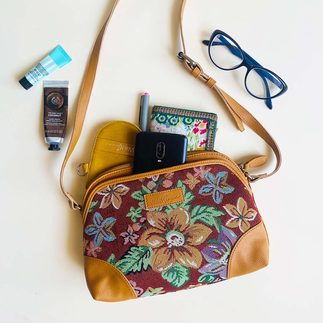 Wildflower | Wildflower Fika Infinity Sling Bag for Women