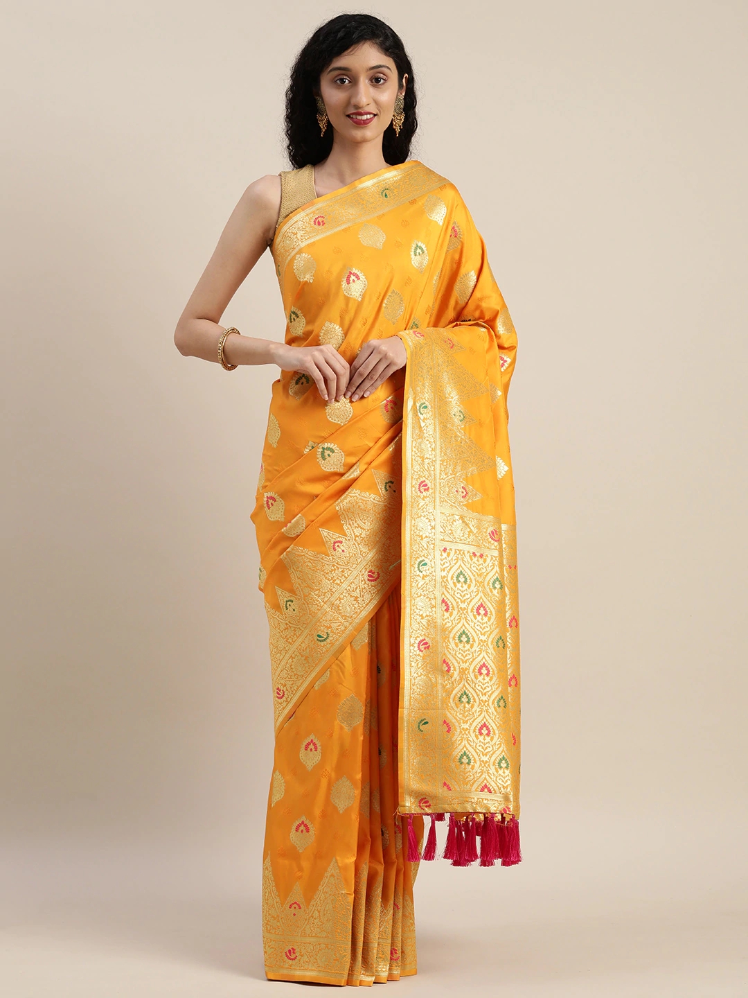 Vastranand | VASTRANAND  Yellow & Gold-Toned Silk Blend Woven Design Kanjeevaram Saree