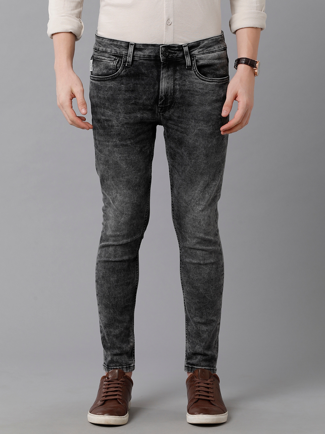 VOI JEANS Men's Solid Black Faded Cotton Blend Mid Rise Slim Fit Jeans
