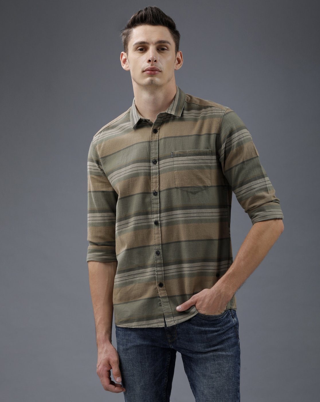 VOI JEANS | Men's Green, beige Casual  Shirt ( VOSH1504 )