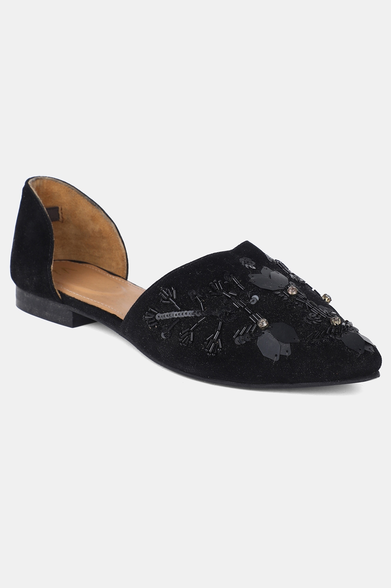 W | W Black Pointed Toe Embroidered Flat
