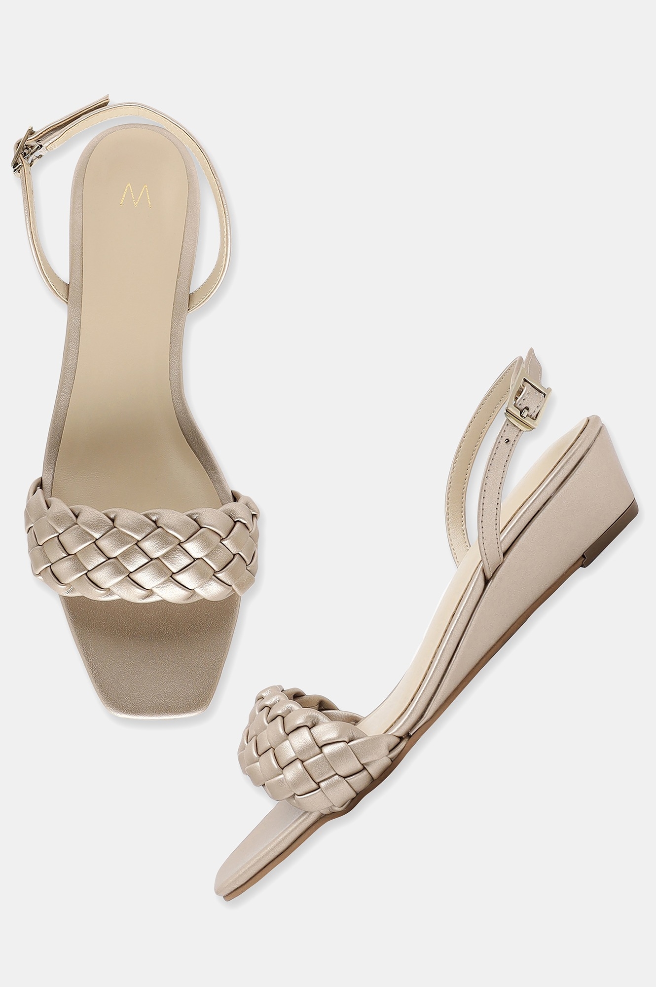 W | W Gold Woven Design Wedge