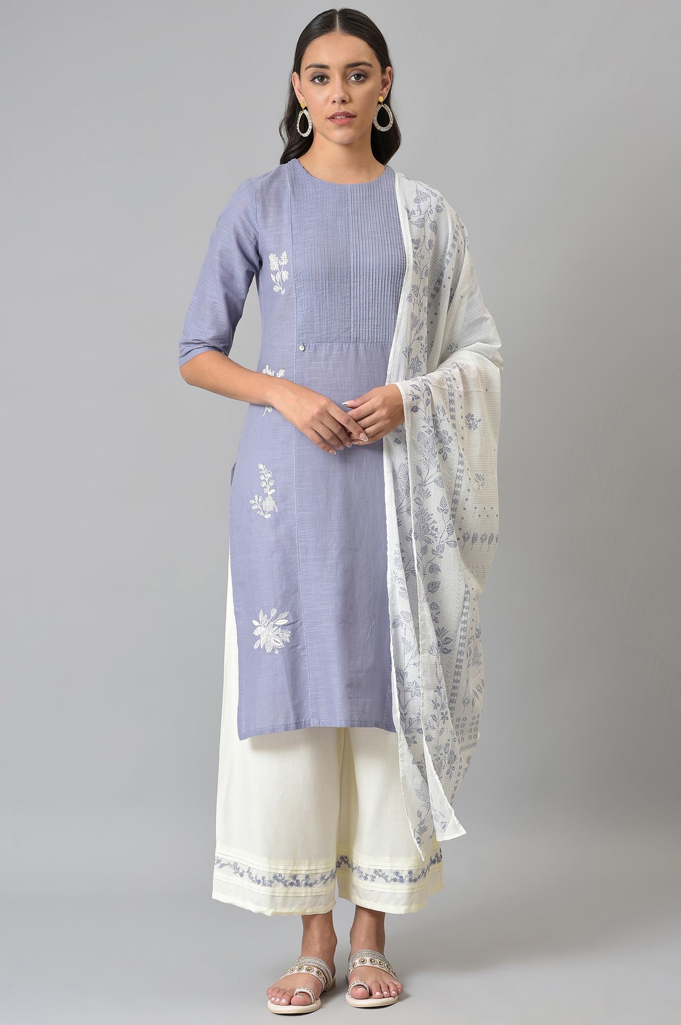 W | W Blue Embroidered Kurta with Ecru Parallel Pants and Floral Printed Dupatta