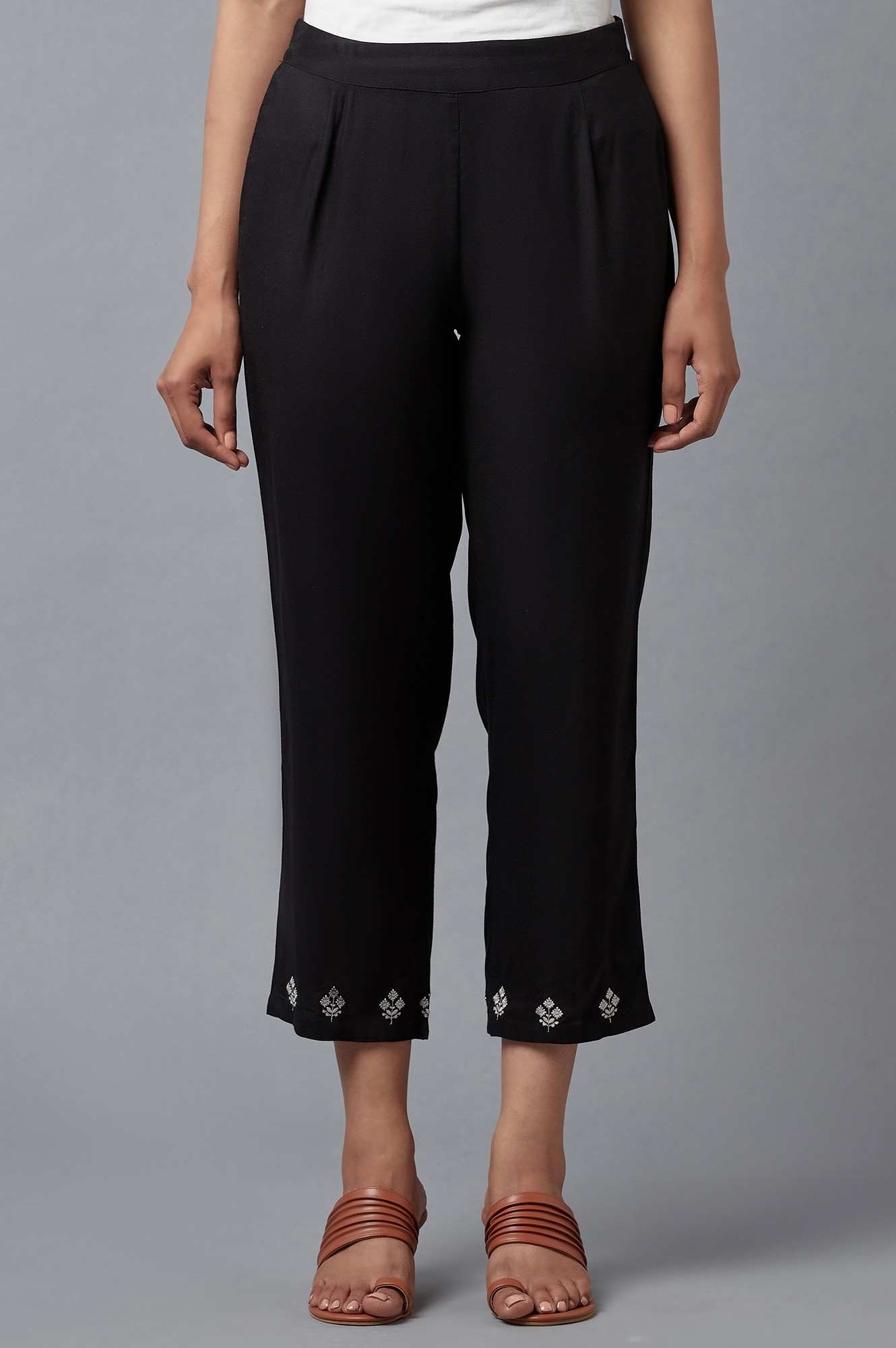 W | W Black Embroidered Straight Pants